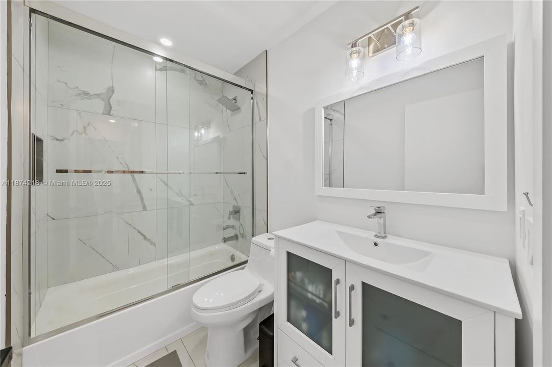 Недавно арендовано: $3,895 (3 спален, 2 ванн, 2330 Квадратных фут)