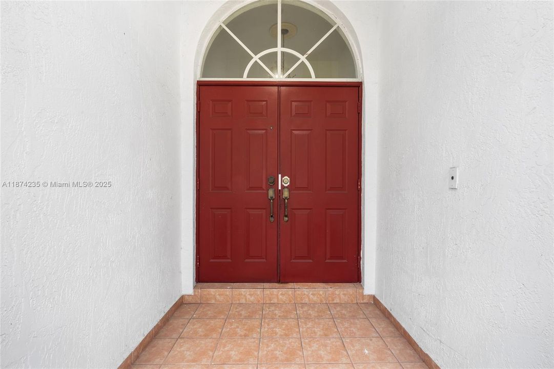 待售: $999,999 (4 贝兹, 2 浴室, 2131 平方英尺)