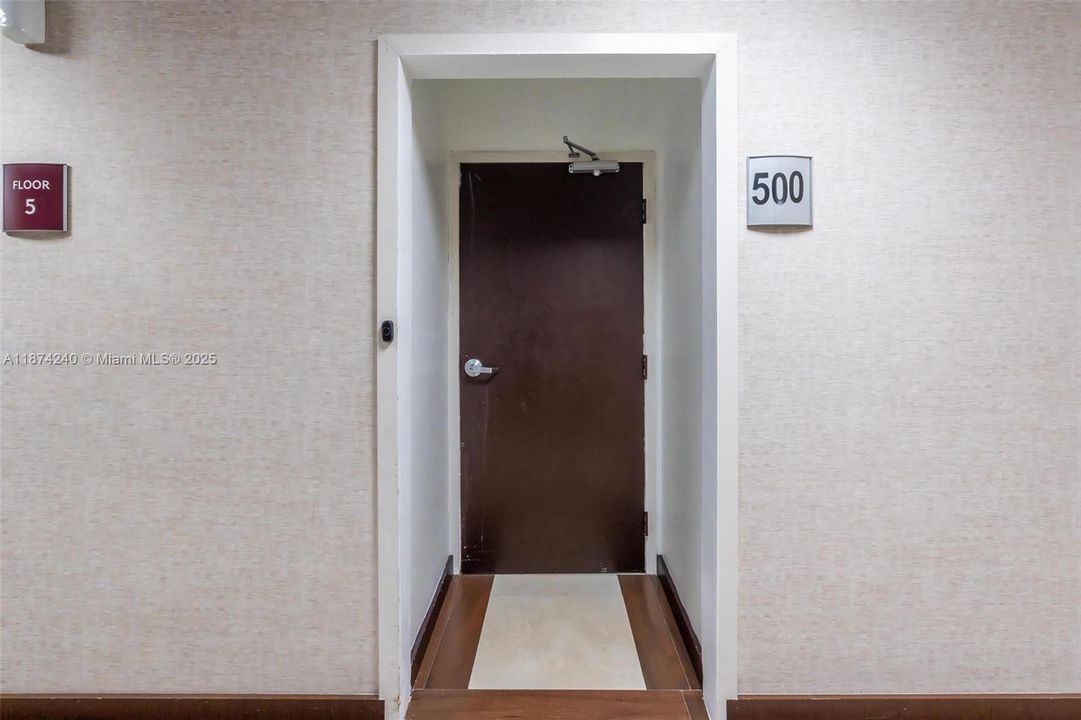 В аренду: $35 (0 спален, 0 ванн, 0 Квадратных фут)