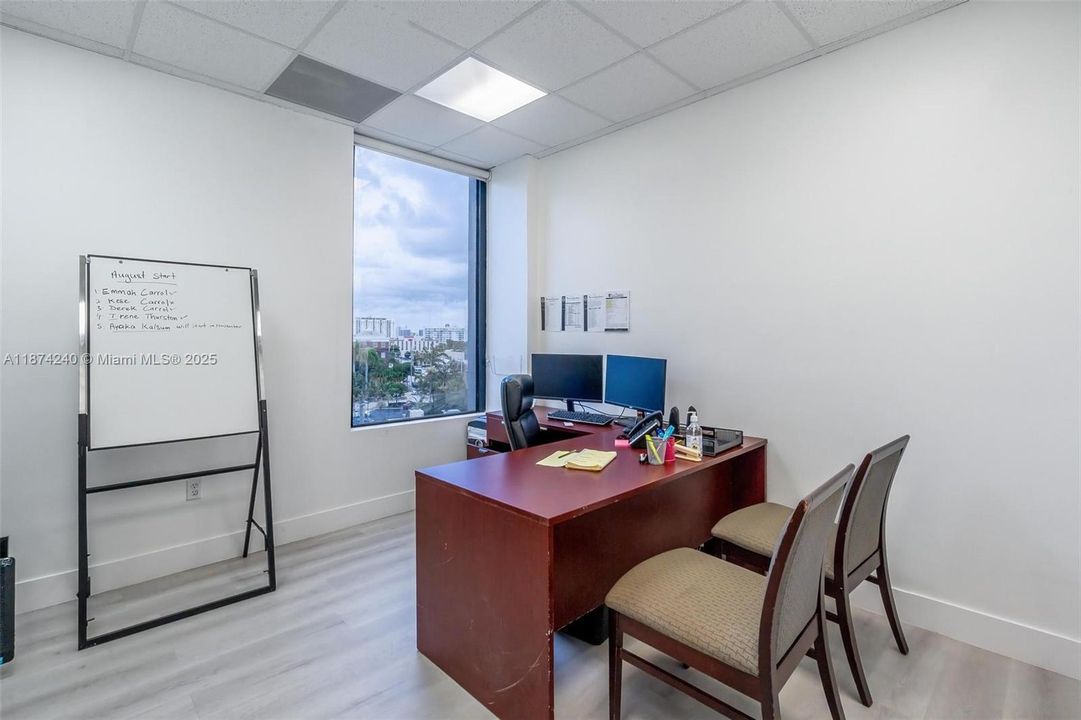 В аренду: $35 (0 спален, 0 ванн, 0 Квадратных фут)