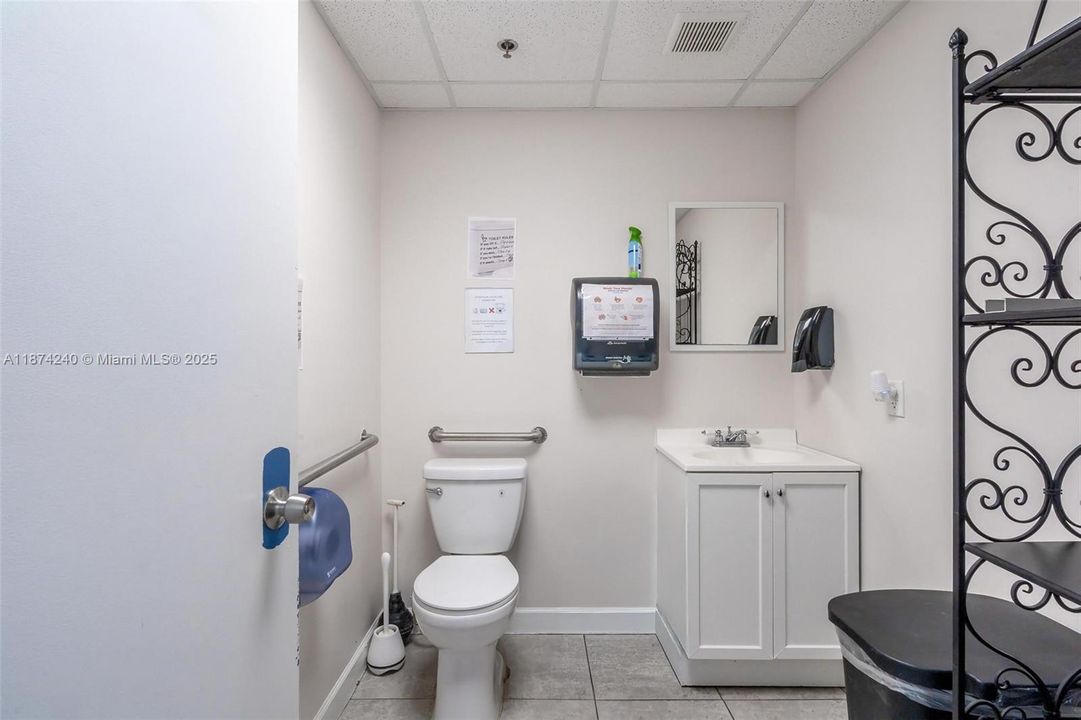 В аренду: $35 (0 спален, 0 ванн, 0 Квадратных фут)