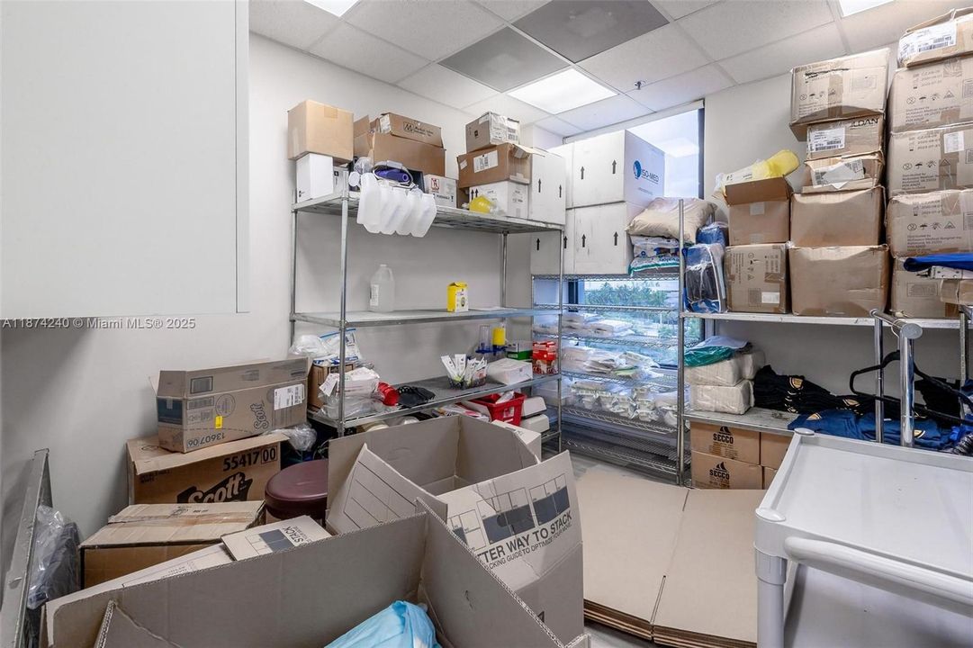 В аренду: $35 (0 спален, 0 ванн, 0 Квадратных фут)