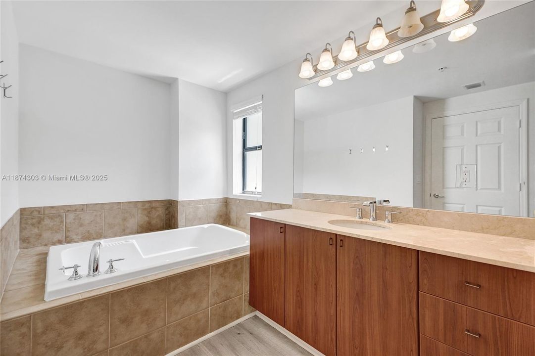 For Sale: $675,000 (3 beds, 2 baths, 1351 Square Feet)