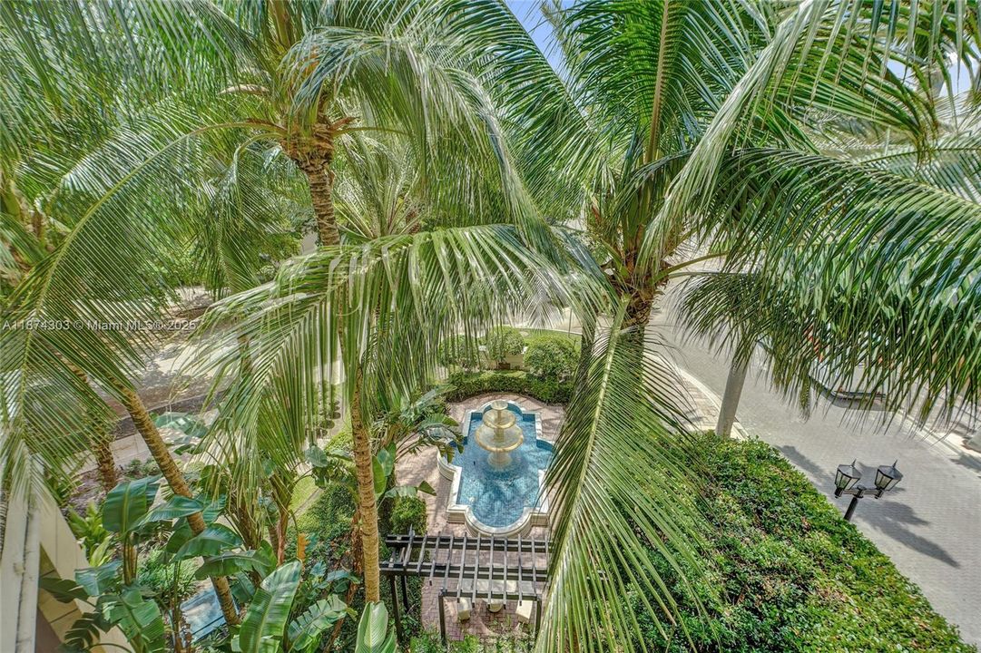 For Sale: $675,000 (3 beds, 2 baths, 1351 Square Feet)