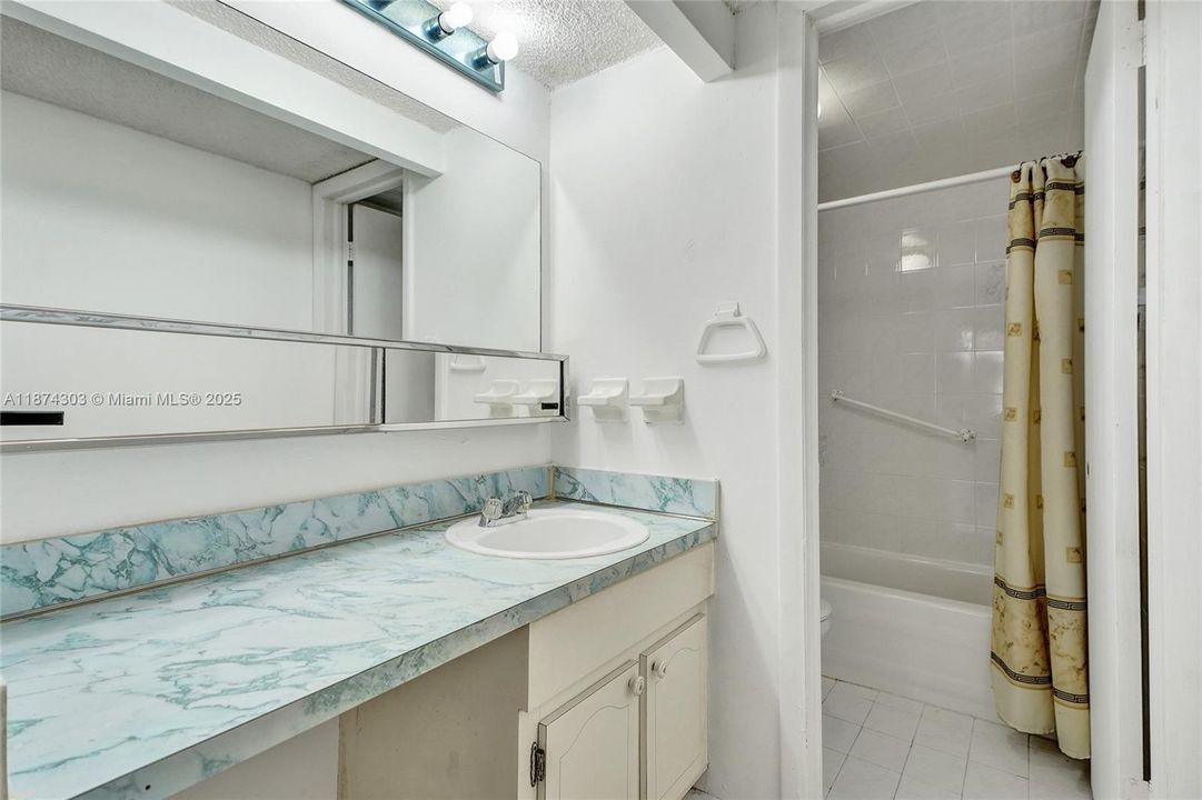 For Sale: $675,000 (3 beds, 2 baths, 1351 Square Feet)