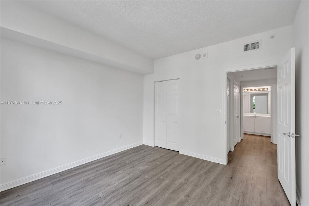 For Sale: $675,000 (3 beds, 2 baths, 1351 Square Feet)