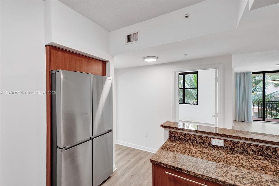 For Sale: $675,000 (3 beds, 2 baths, 1351 Square Feet)