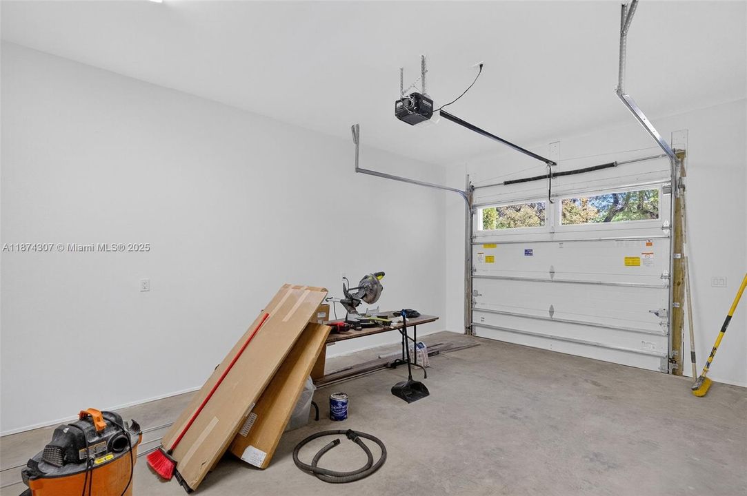 En Venta: $4,900,000 (4 camas, 4 baños, 3988 Pies cuadrados)