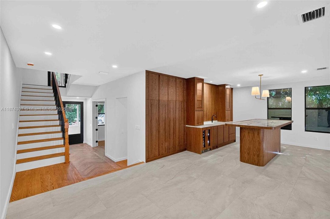 En Venta: $4,900,000 (4 camas, 4 baños, 3988 Pies cuadrados)