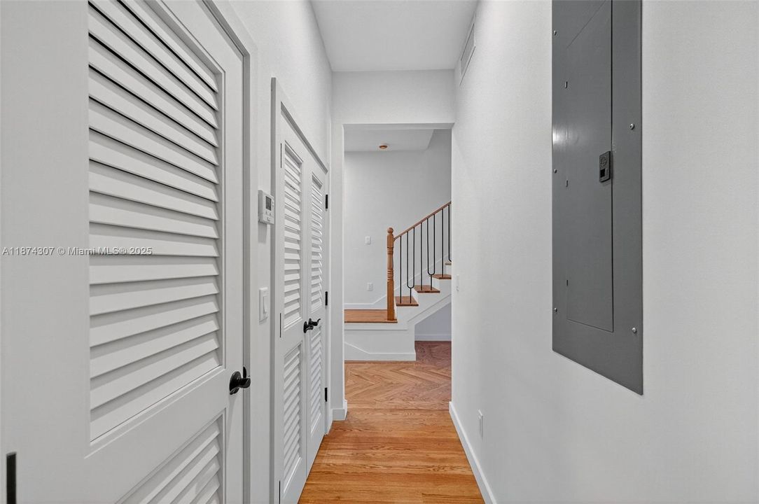 En Venta: $4,900,000 (4 camas, 4 baños, 3988 Pies cuadrados)