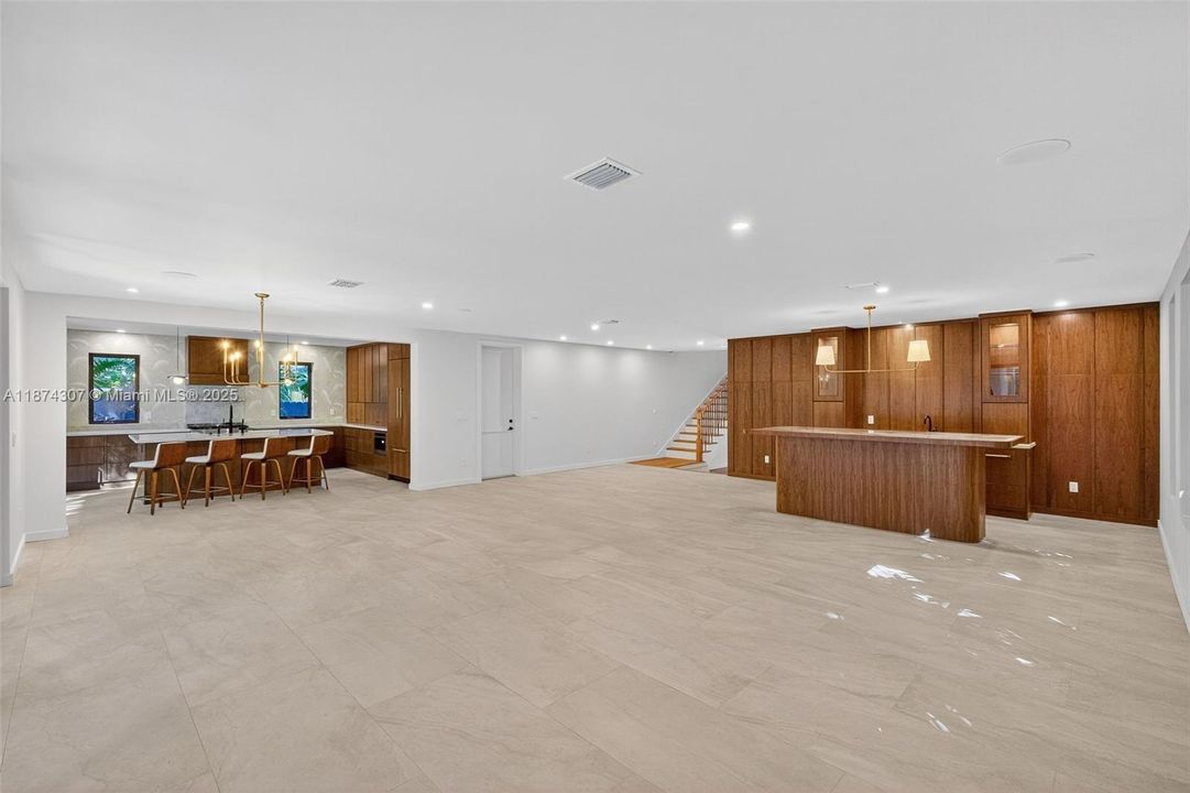 En Venta: $4,900,000 (4 camas, 4 baños, 3988 Pies cuadrados)