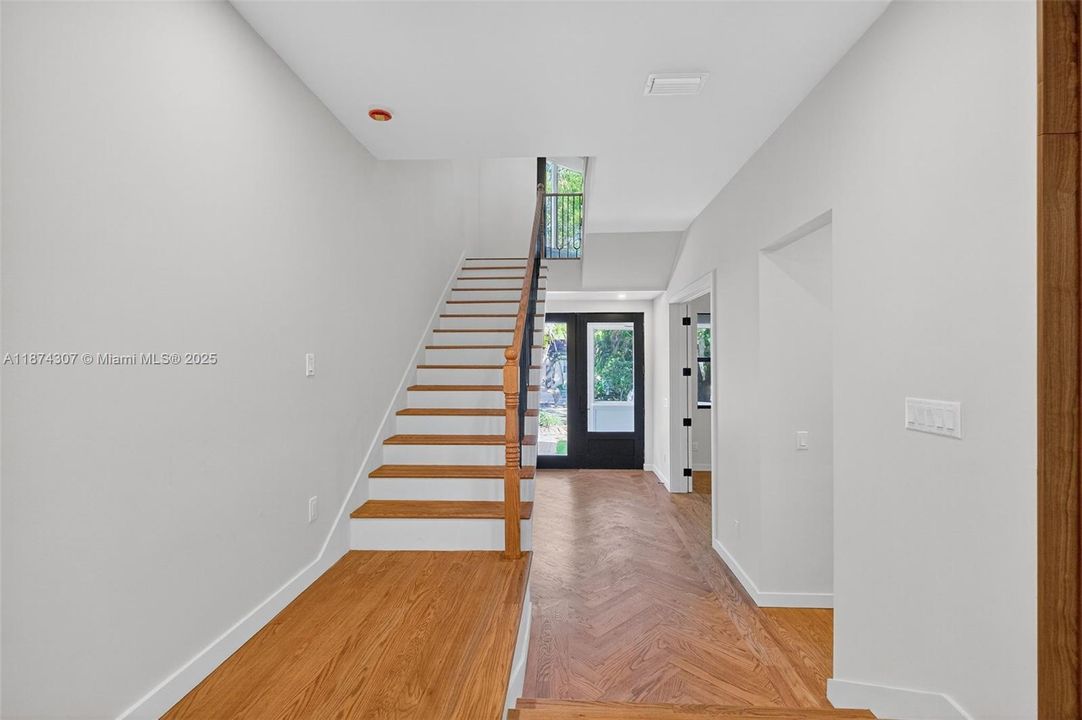 En Venta: $4,900,000 (4 camas, 4 baños, 3988 Pies cuadrados)