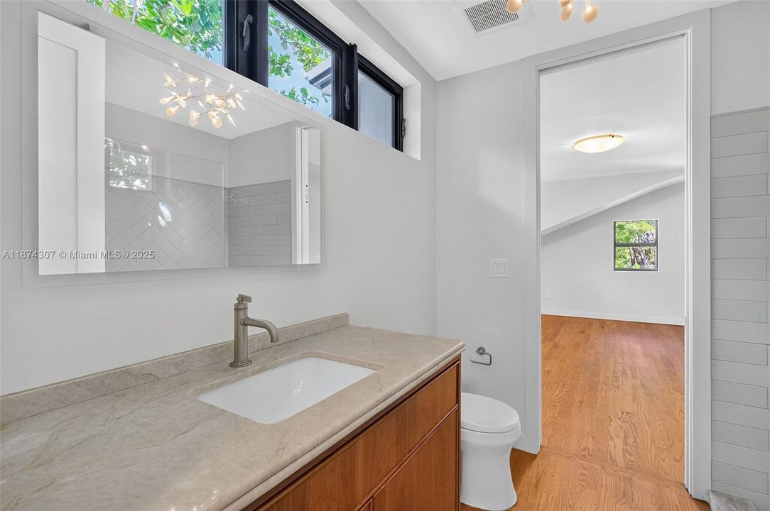 En Venta: $4,900,000 (4 camas, 4 baños, 3988 Pies cuadrados)