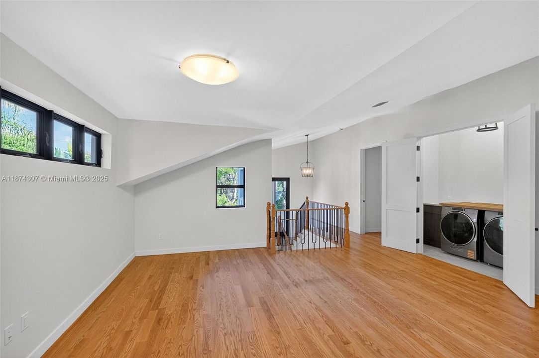 En Venta: $4,900,000 (4 camas, 4 baños, 3988 Pies cuadrados)