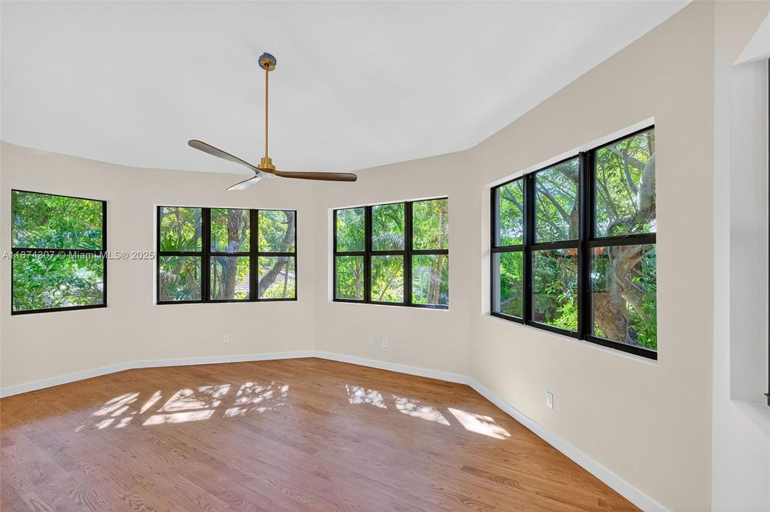 En Venta: $4,900,000 (4 camas, 4 baños, 3988 Pies cuadrados)