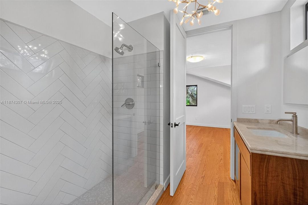 En Venta: $4,900,000 (4 camas, 4 baños, 3988 Pies cuadrados)