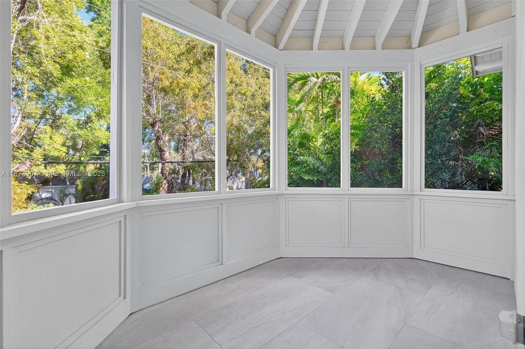 En Venta: $4,900,000 (4 camas, 4 baños, 3988 Pies cuadrados)