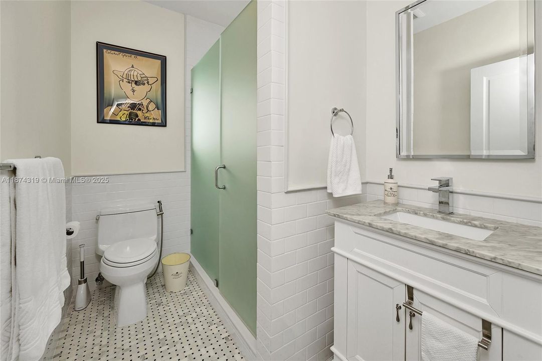 Vendido Recientemente: $1,249,000 (3 camas, 1 baños, 1562 Pies cuadrados)