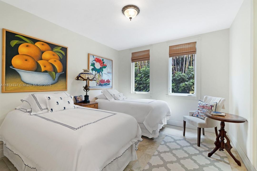 Downstairs Guest or Staff Room