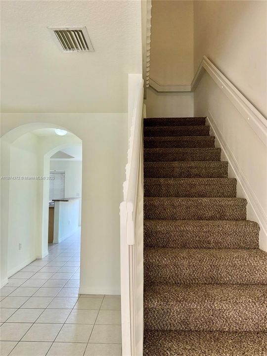 For Sale: $380,000 (3 beds, 2 baths, 1616 Square Feet)