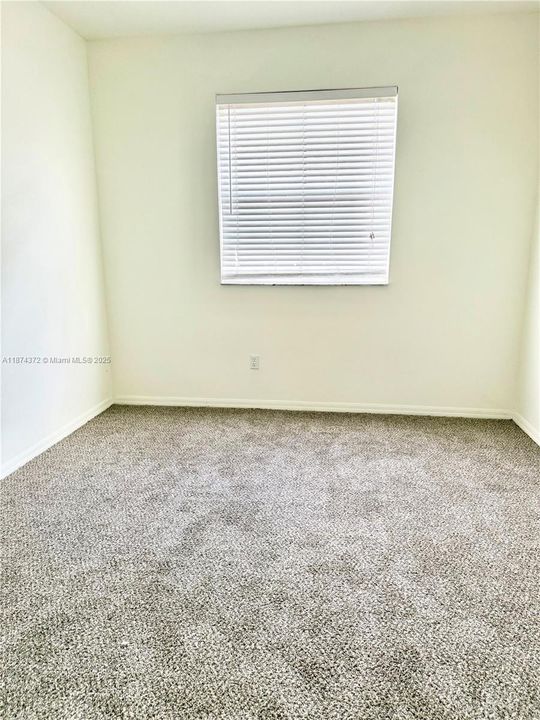 For Sale: $380,000 (3 beds, 2 baths, 1616 Square Feet)