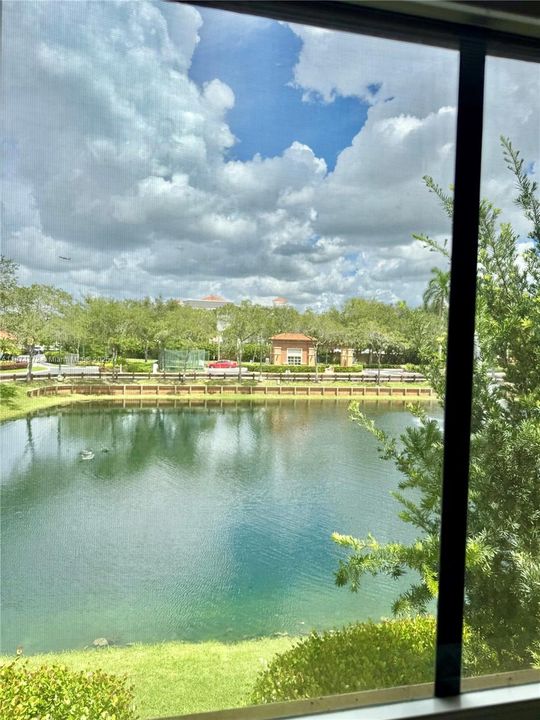 For Sale: $380,000 (3 beds, 2 baths, 1616 Square Feet)