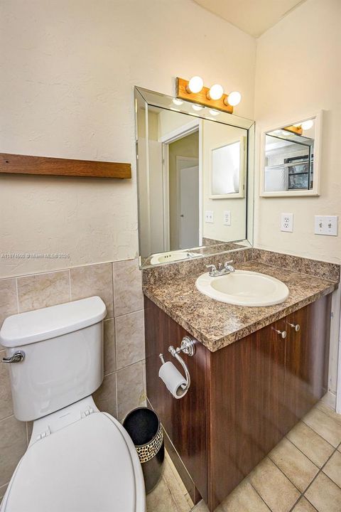 Active With Contract: $525,000 (3 beds, 2 baths, 1805 Square Feet)