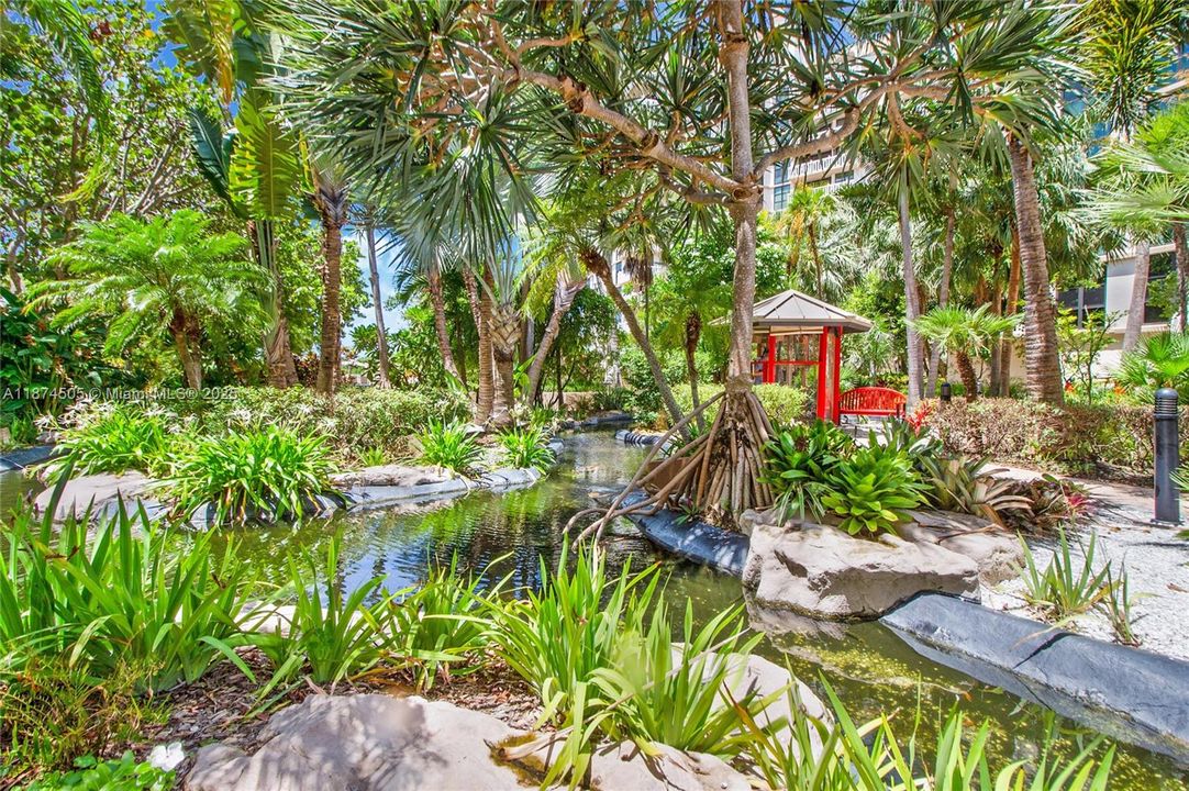 Active With Contract: $6,200 (2 beds, 2 baths, 1409 Square Feet)