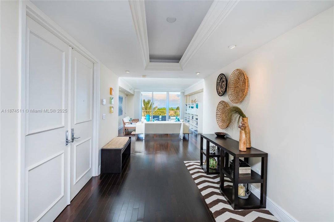 Active With Contract: $3,100,000 (3 beds, 4 baths, 2500 Square Feet)