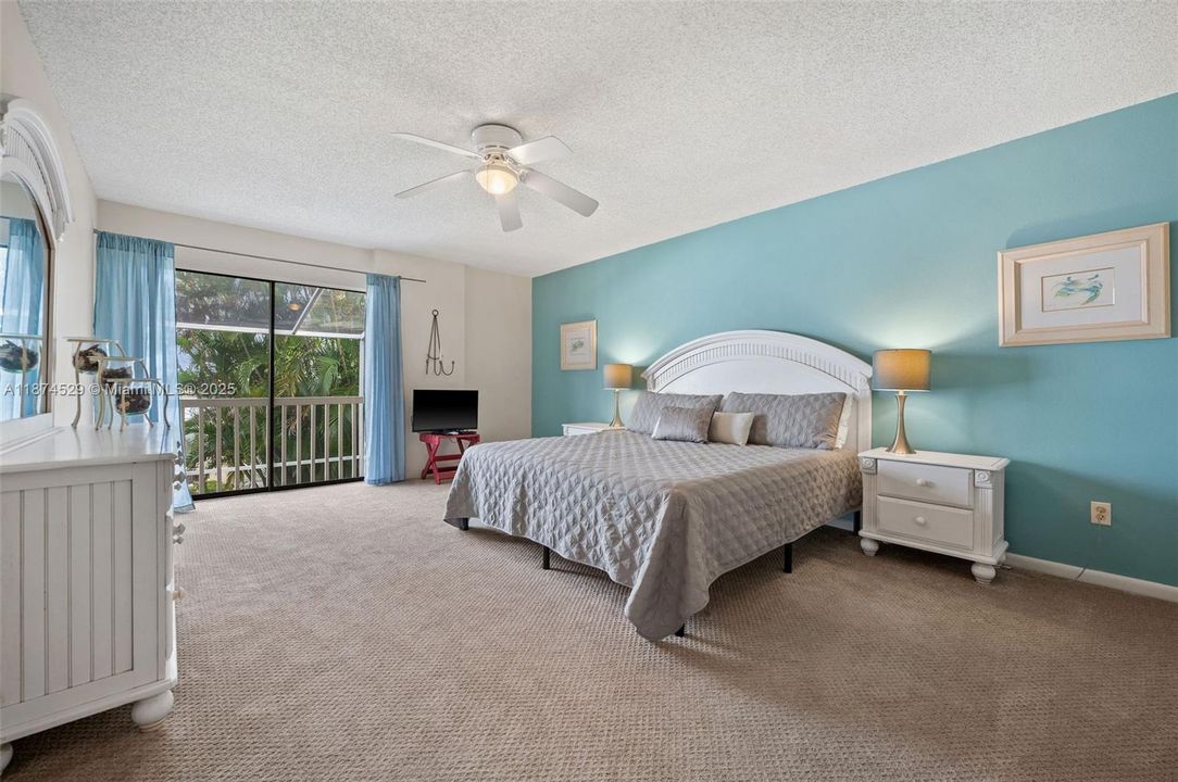 Bedroom 2 with Balcony