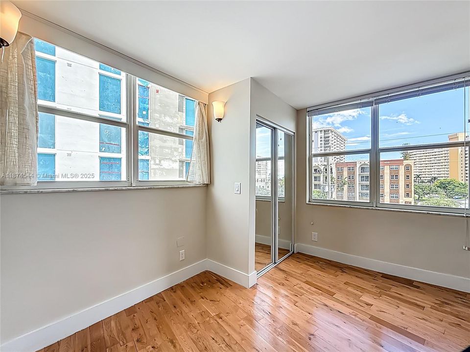 Recientemente alquilado: $2,550 (2 camas, 2 baños, 1150 Pies cuadrados)