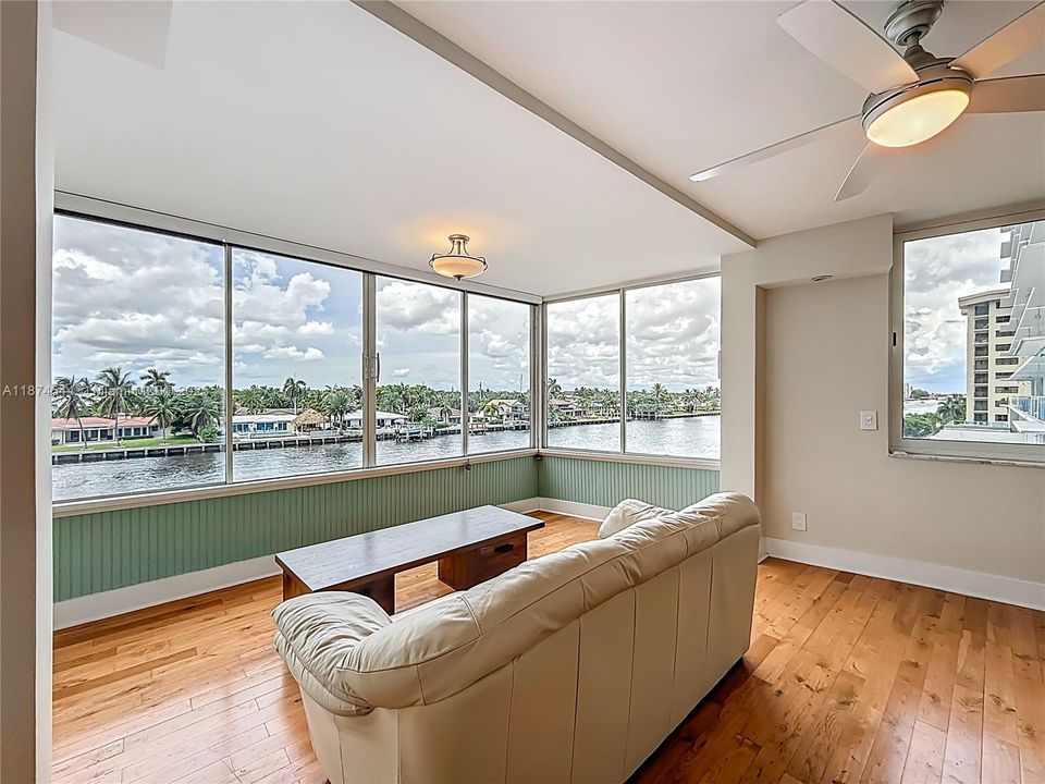 Recientemente alquilado: $2,550 (2 camas, 2 baños, 1150 Pies cuadrados)