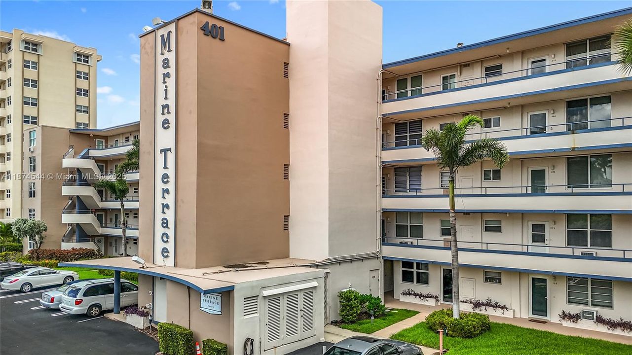 Recientemente alquilado: $2,550 (2 camas, 2 baños, 1150 Pies cuadrados)