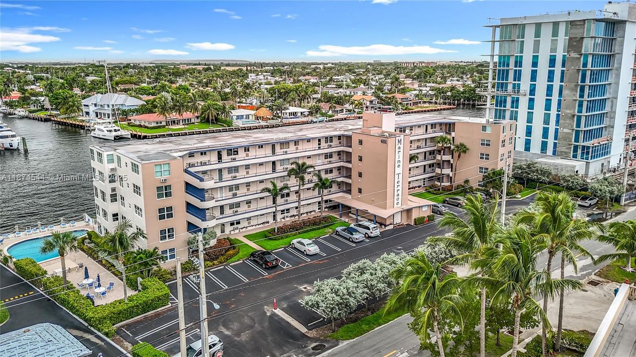 Recientemente alquilado: $2,550 (2 camas, 2 baños, 1150 Pies cuadrados)