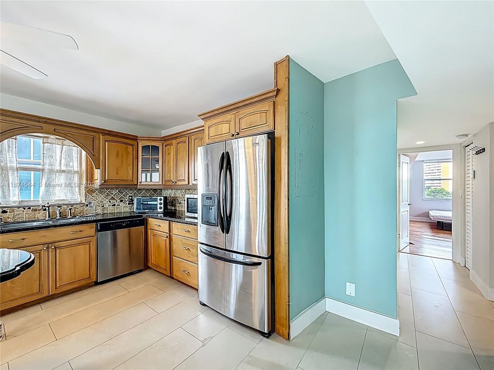 Recientemente alquilado: $2,550 (2 camas, 2 baños, 1150 Pies cuadrados)