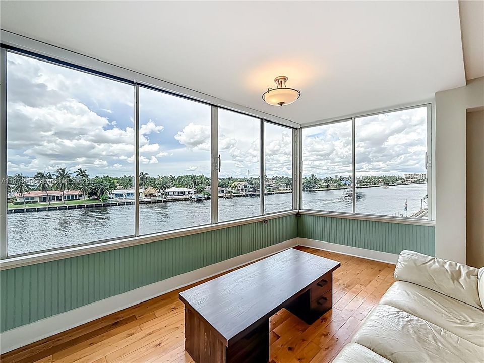 Recientemente alquilado: $2,550 (2 camas, 2 baños, 1150 Pies cuadrados)