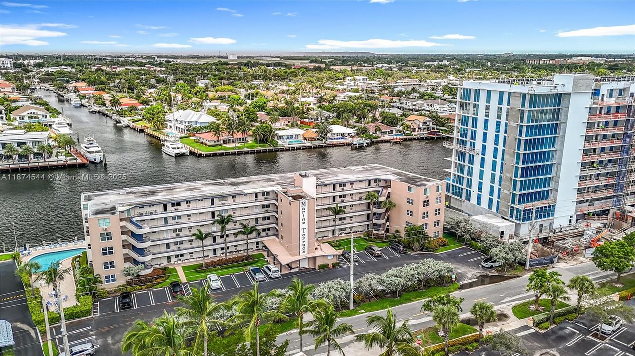 Recientemente alquilado: $2,550 (2 camas, 2 baños, 1150 Pies cuadrados)