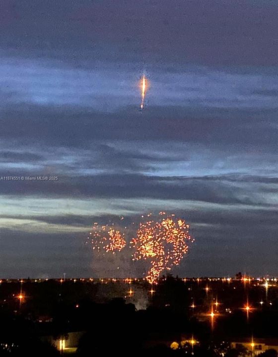 Active With Contract: $218,000 (2 beds, 2 baths, 1350 Square Feet)