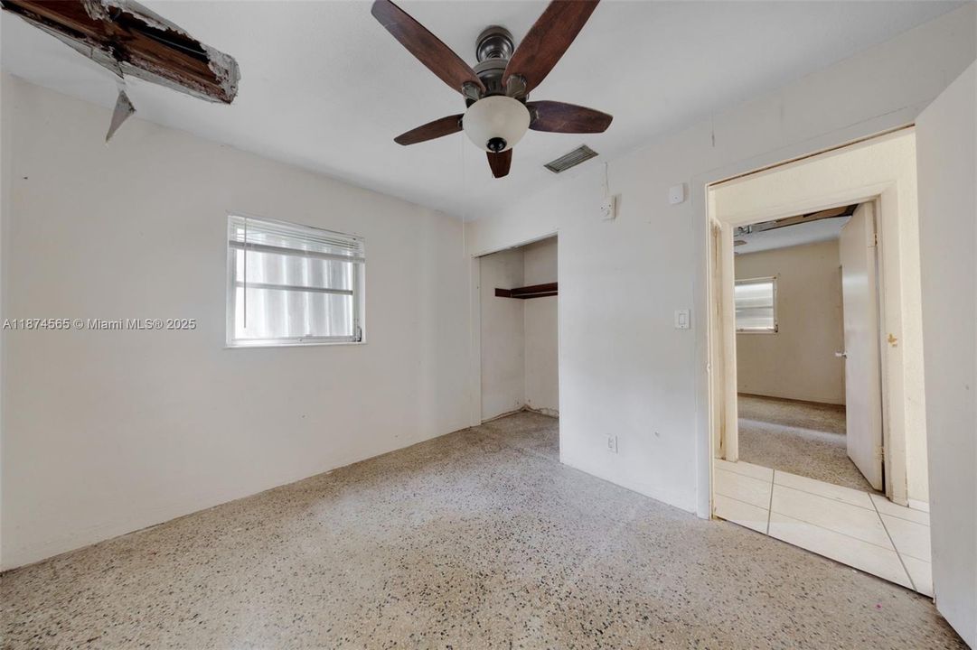 Recently Sold: $399,950 (4 beds, 2 baths, 1496 Square Feet)