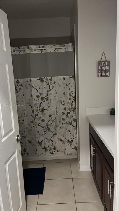 На продажу: $560,000 (4 спален, 2 ванн, 2319 Квадратных фут)