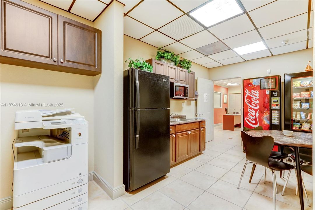 For Rent: $1,000 (0 beds, 0 baths, 0 Square Feet)