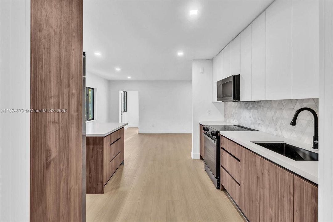 Active With Contract: $734,900 (0 beds, 0 baths, 1856 Square Feet)