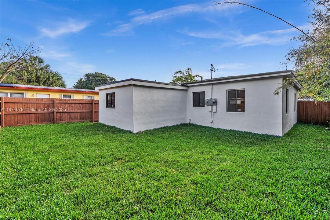 Active With Contract: $734,900 (0 beds, 0 baths, 1856 Square Feet)