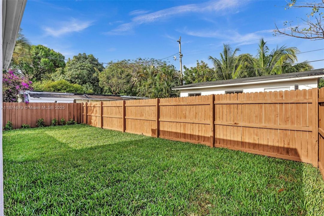 Active With Contract: $734,900 (0 beds, 0 baths, 1856 Square Feet)