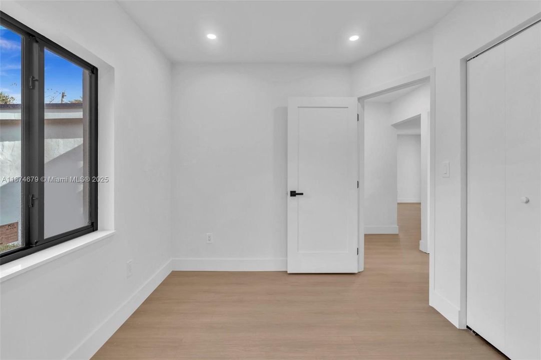 Active With Contract: $734,900 (0 beds, 0 baths, 1856 Square Feet)