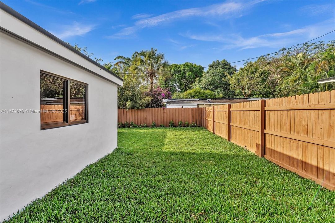 Active With Contract: $734,900 (0 beds, 0 baths, 1856 Square Feet)