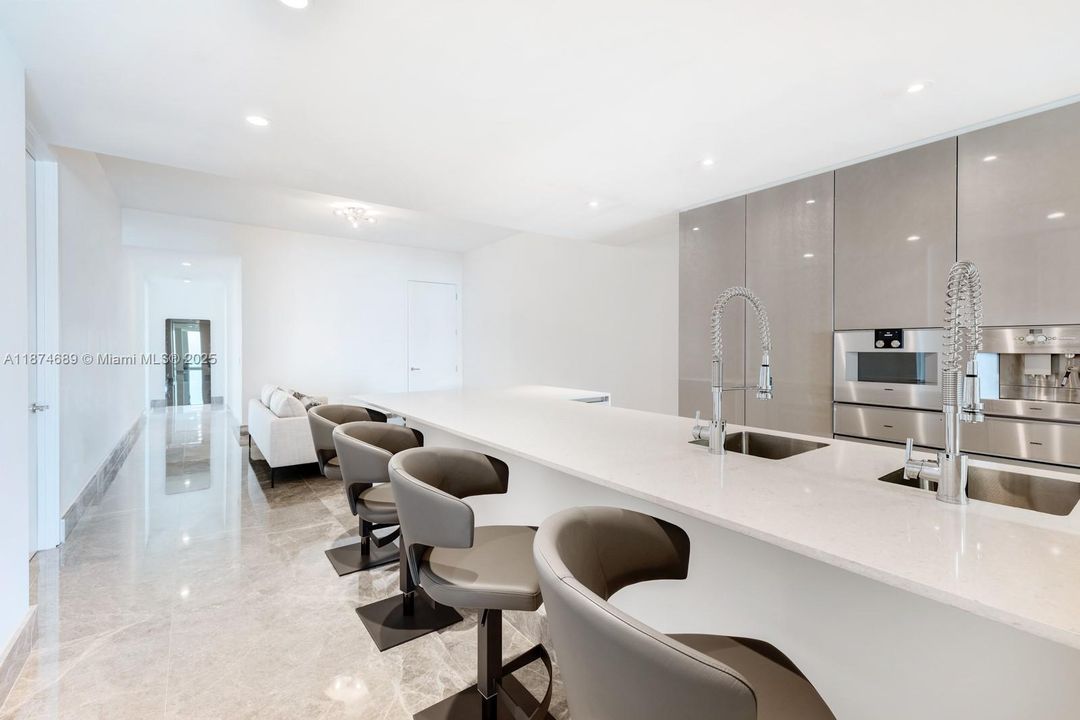 En Renta: $34,950 (3 camas, 4 baños, 3168 Pies cuadrados)