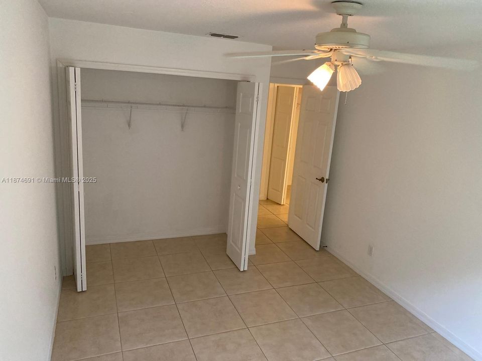 For Rent: $2,500 (3 beds, 2 baths, 1749 Square Feet)