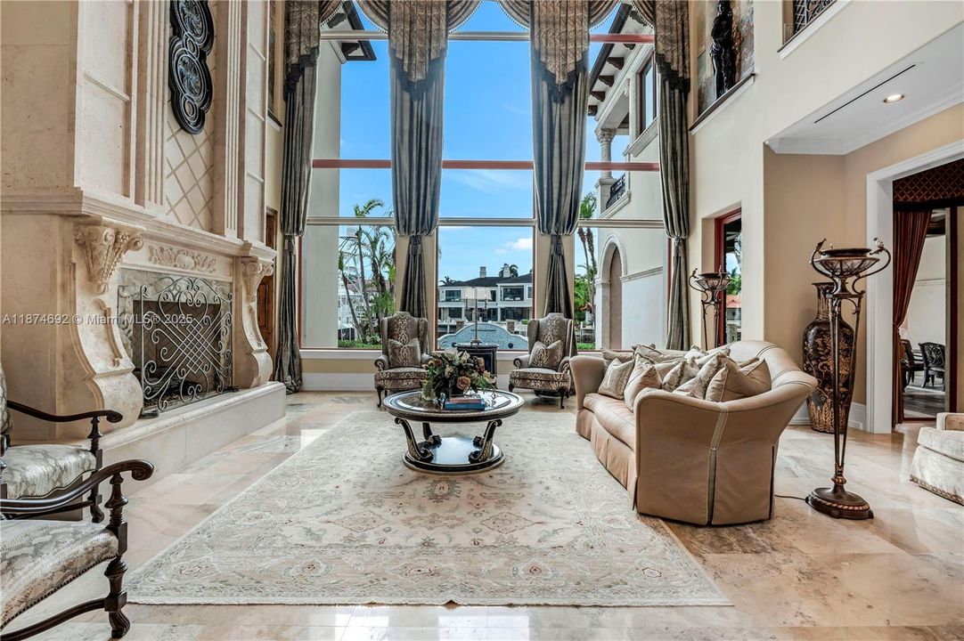 待售: $22,990,000 (7 贝兹, 8 浴室, 11395 平方英尺)