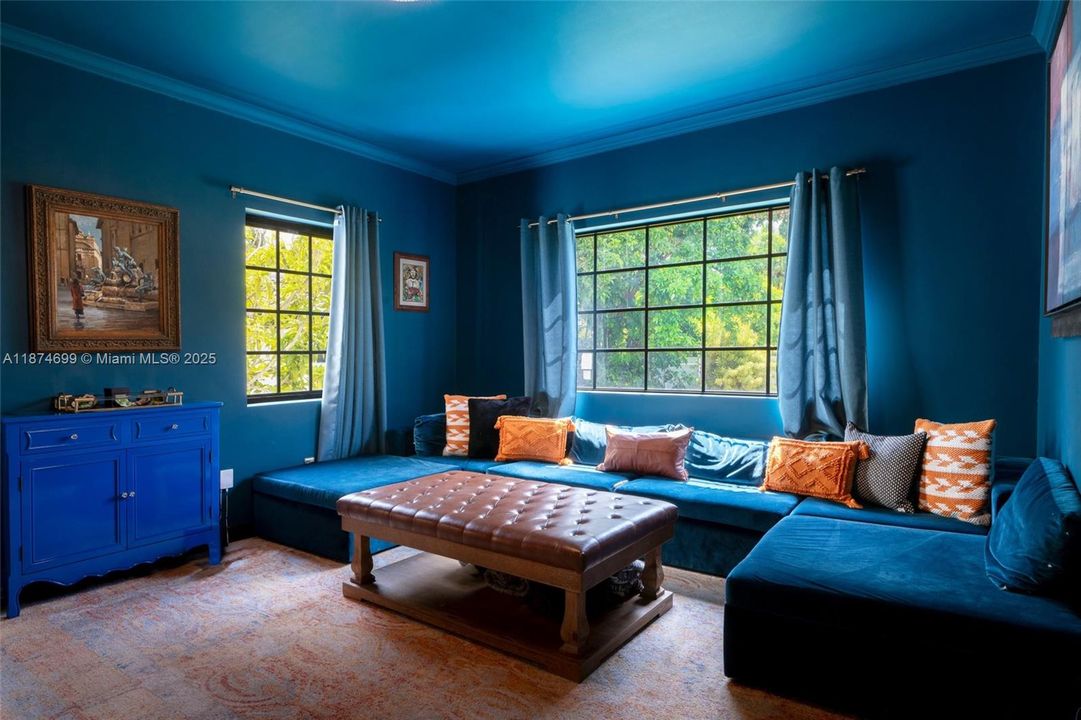 For Sale: $4,375,000 (5 beds, 5 baths, 3522 Square Feet)